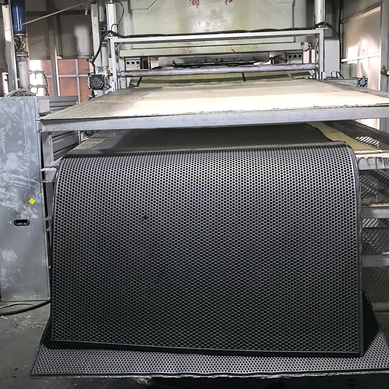 Los fabricantes venden directamente películas de silicona de red de 0,5 mm de espesor, antiestáticas 10 películas de silicio resistentes a altas y bajas temperaturas a 6 órdenes.