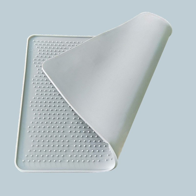 La alfombra de control de arena de silicona de gato mascota permite a las mascotas almacenar buenos hábitos de inodoro. El nuevo estilo del fabricante es resistente al desgaste.