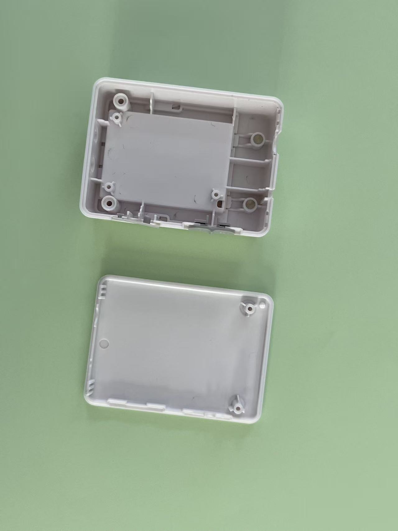 Estimulador Magnetoeléctrico y Módulo de Detección de Potenciales Evocados por Movimiento